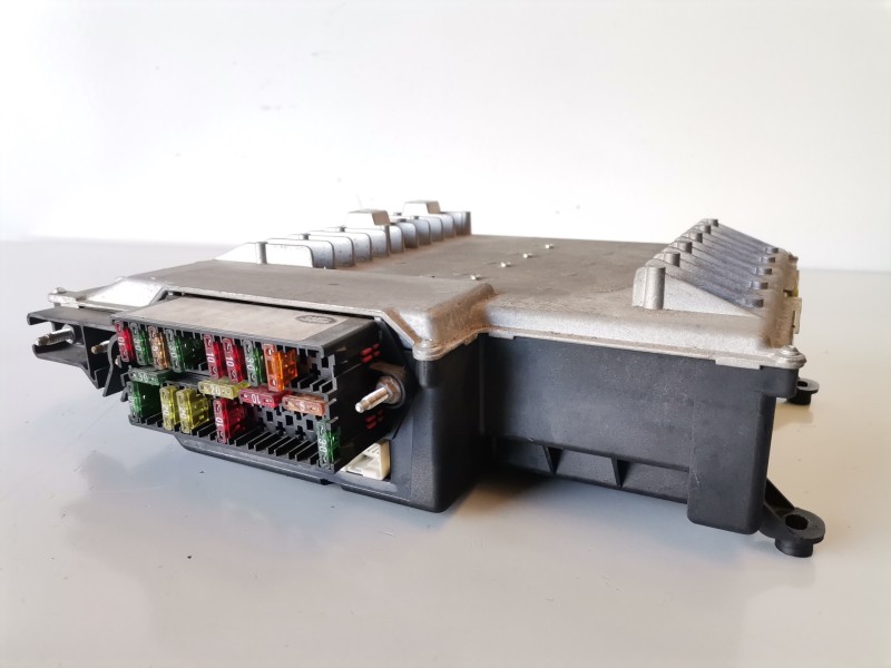 Recambio de modulo electronico para land rover range rover (lp) 256tbmw referencia OEM IAM AMR6532  