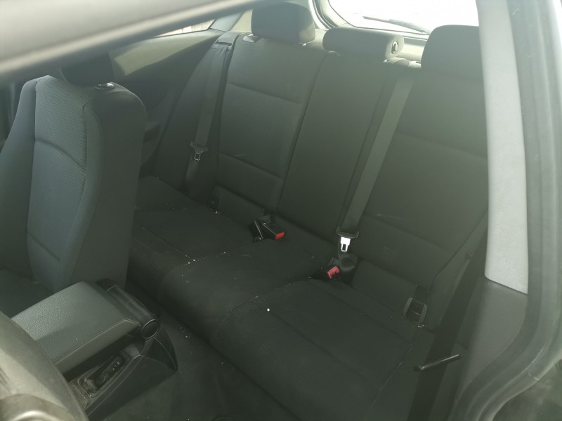 bmw serie 1 berlina (e81/e87) del año 2009