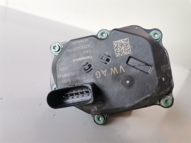 Recambio de caja mariposa para volkswagen golf vii (5g1/be1) cxx referencia OEM IAM 04L131501C  