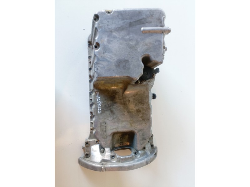 Recambio de carter para mercedes-benz vito basic-kombi (639) 646811 referencia OEM IAM R6460142402  