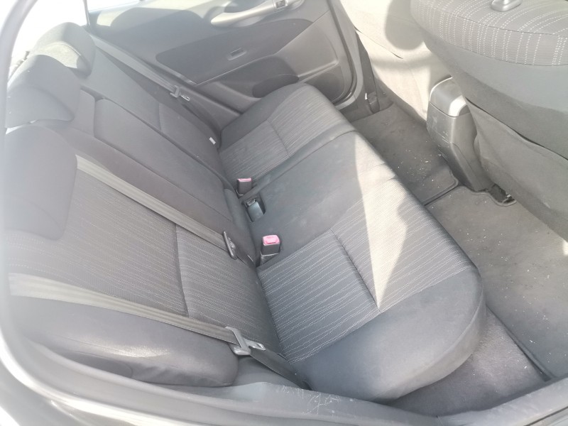 toyota auris (e15) del año 2007