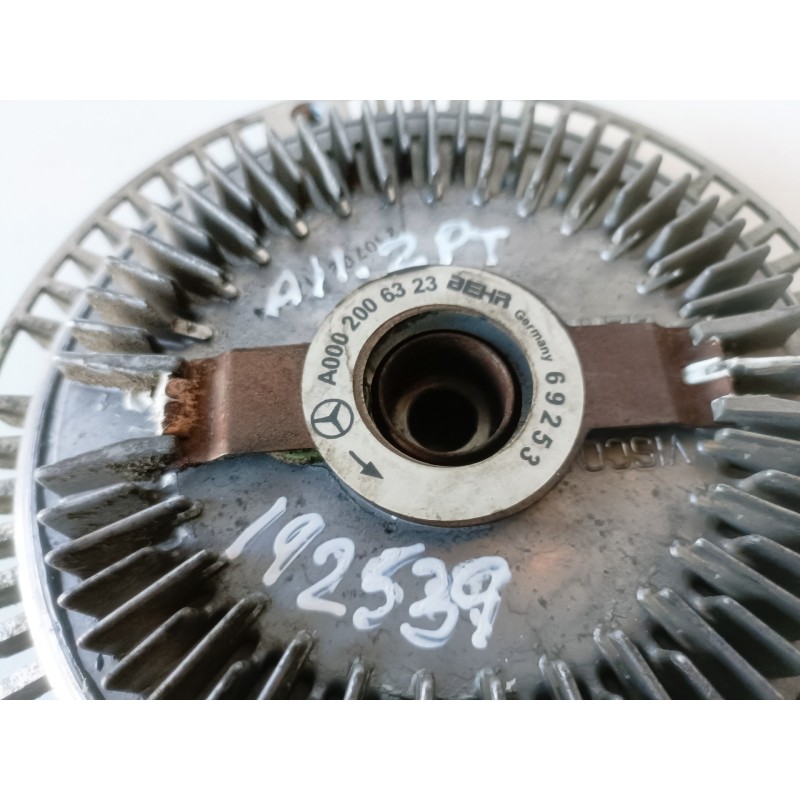 Recambio de ventilador viscoso motor para mercedes-benz vito basic-kombi (639) 646811 referencia OEM IAM A0002006323  