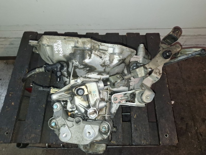 Recambio de caja cambios para opel meriva z16xe referencia OEM IAM   