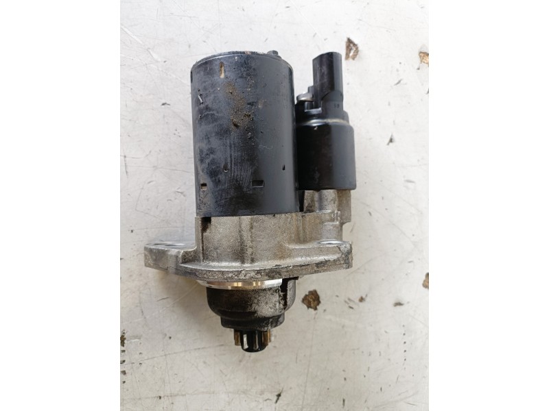 Recambio de motor arranque para audi a3 (8p1) axw referencia OEM IAM 0001121408  
