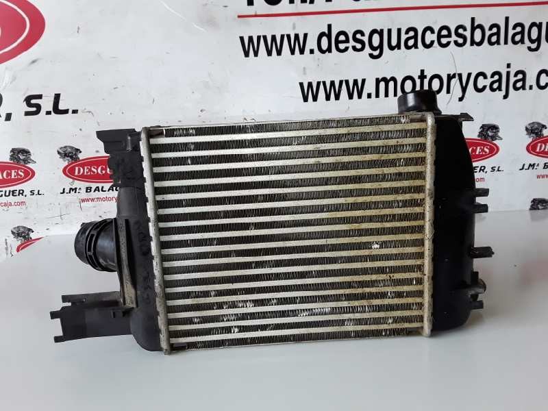 Recambio de intercooler para dacia duster i k9k658 referencia OEM IAM 144967634R/14461B681D  