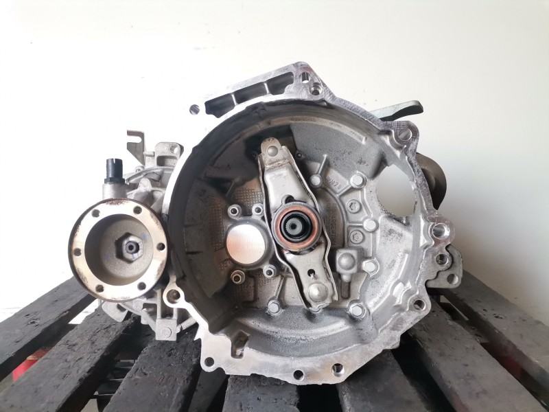 Recambio de caja cambios para seat ibiza berlina (6j5) bls referencia OEM IAM LBQ  