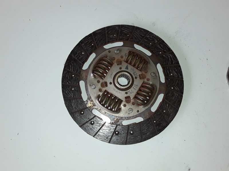 Recambio de kit embrague para renault master furgón g9u720 referencia OEM IAM 8200828444/8201313792  