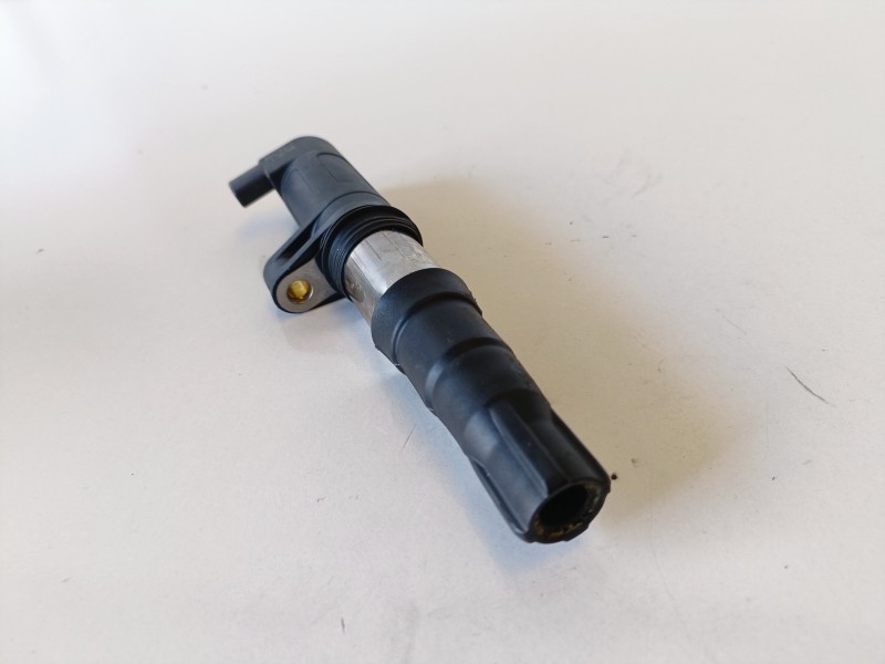 Recambio de bobina encendido para renault kangoo i (f/kc0) k4m753 referencia OEM IAM 8200765882  