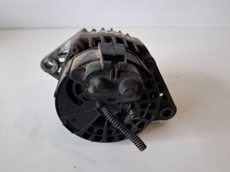 Recambio de alternador para fiat ii punto (188) berlina 188a7000 referencia OEM IAM 46774430  