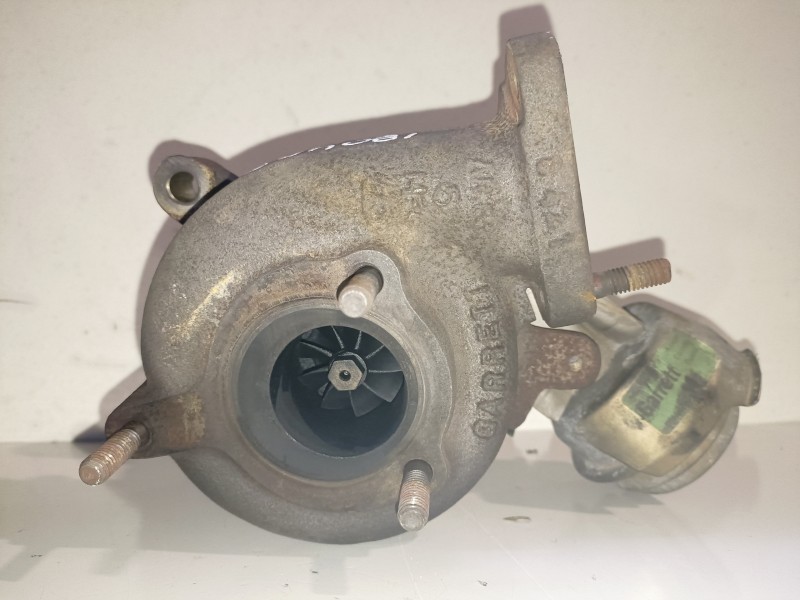 Recambio de turbocompresor para volkswagen passat berlina (3b2) afn referencia OEM IAM 028145702H  