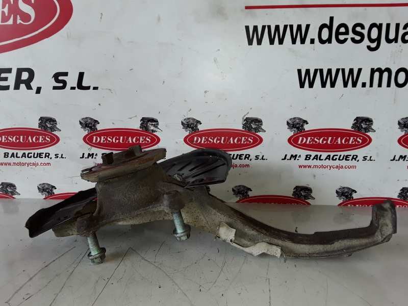 Recambio de mangueta delantera derecha para audi q7 (4l) bug referencia OEM IAM 7L0407258A  