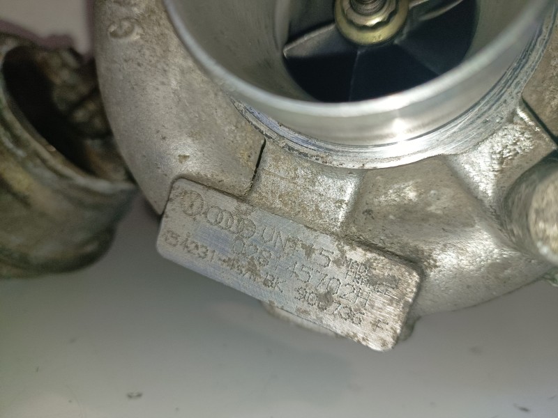 Recambio de turbocompresor para volkswagen passat berlina (3b2) afn referencia OEM IAM 028145702H  