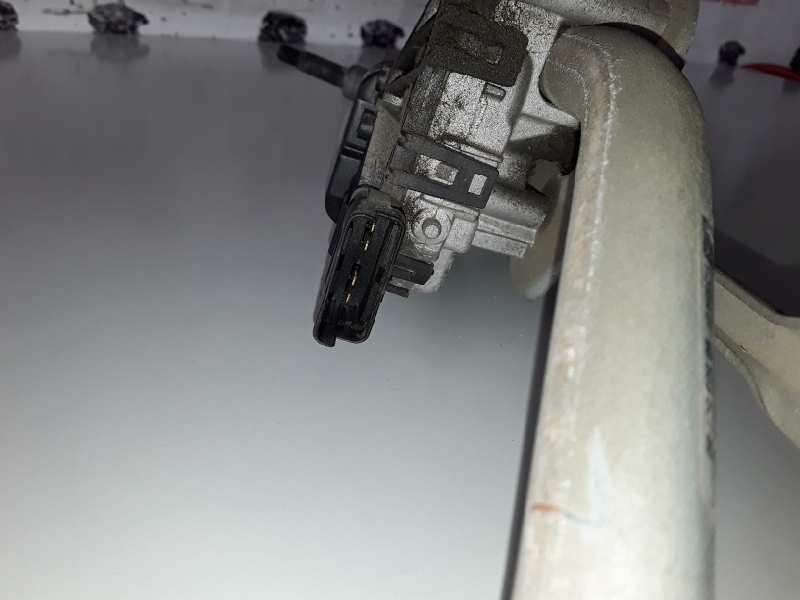 Recambio de motor limpia delantero para peugeot 207 9hp referencia OEM IAM 0390241540  