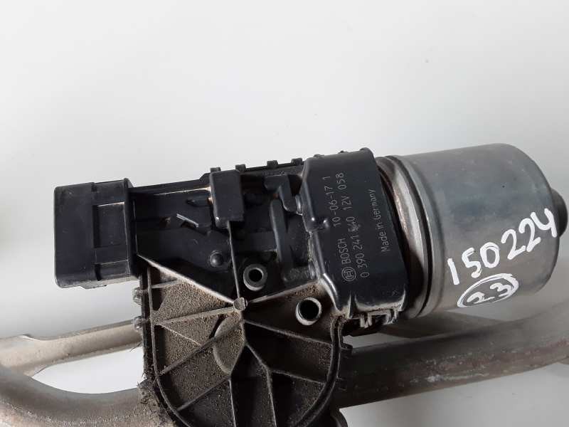 Recambio de motor limpia delantero para peugeot 207 9hp referencia OEM IAM 0390241540  