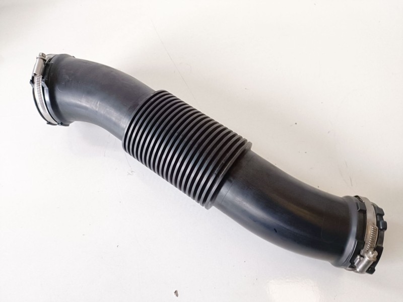 Recambio de tubo aspiracion admision para land rover discovery 5 204dta referencia OEM IAM HPLA9R504AA  
