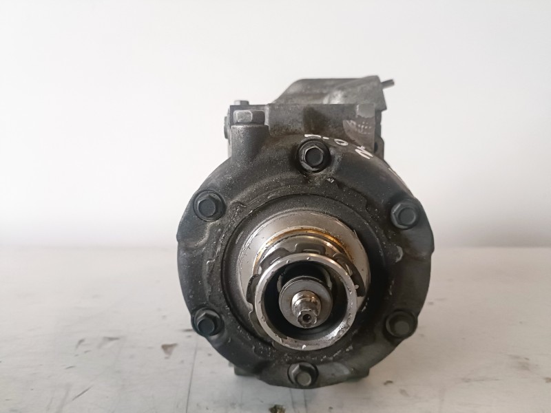 Recambio de compresor aire acondicionado para seat ibiza berlina (6j5) bls referencia OEM IAM 6Q0820808F  