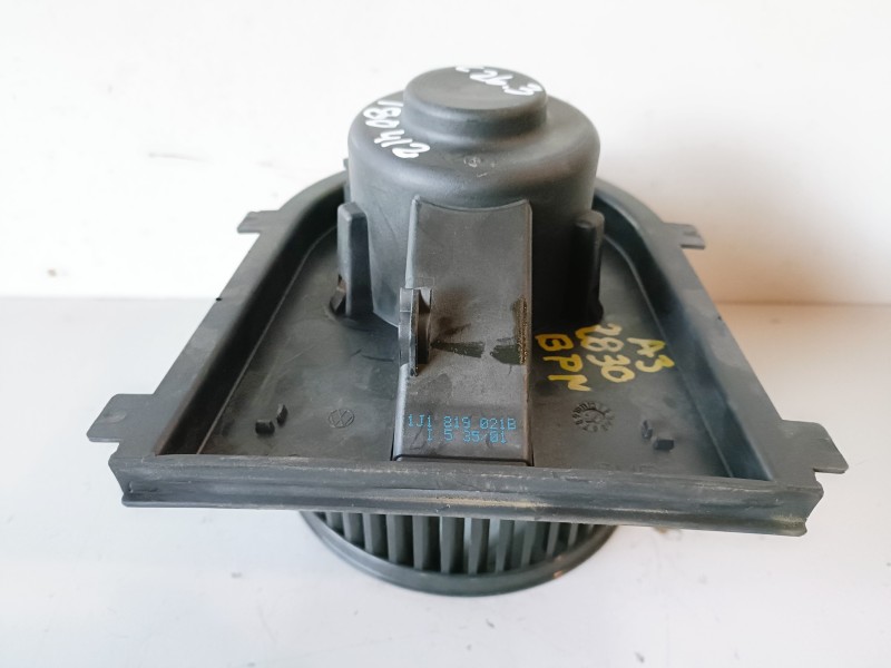 Recambio de ventilador calefaccion para audi a3 (8l) apg referencia OEM IAM 1J1819021B  