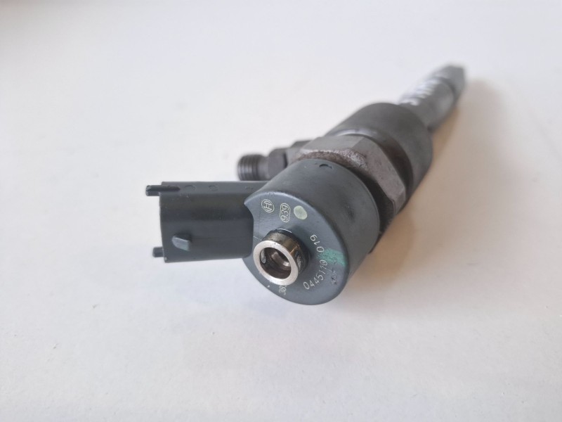 Recambio de inyector para fiat ii punto (188) berlina 188a7000 referencia OEM IAM 0445110019  