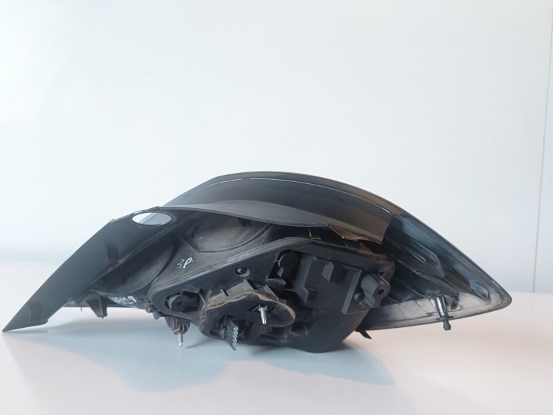 Recambio de piloto trasero izquierdo para opel astra h berlina z16xep referencia OEM IAM 00865301  