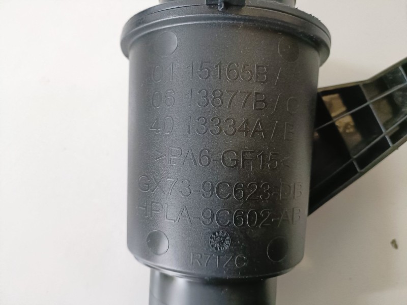 Recambio de tubo aspiracion admision para land rover discovery 5 204dta referencia OEM IAM HPLA9C602AB  