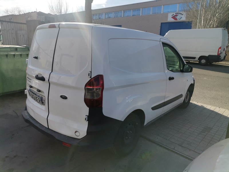 ford transit courier (c4a) del año 2015