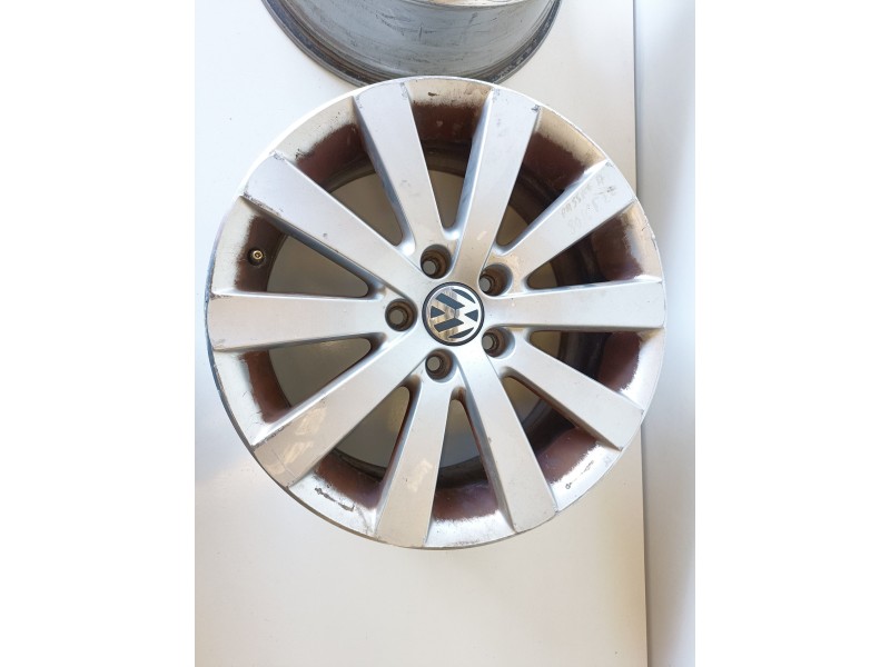 Recambio de juego llantas para volkswagen passat variant (3c5) bkp referencia OEM IAM 3C0601025AJ  