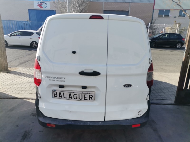 ford transit courier (c4a) del año 2015