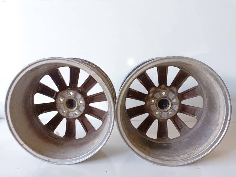 Recambio de juego llantas para volkswagen passat variant (3c5) bkp referencia OEM IAM 3C0601025AJ  