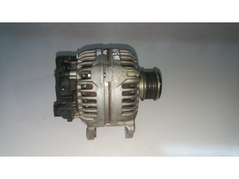 Recambio de alternador para volkswagen caddy (2k)(02.2004) bst referencia OEM IAM 06F903023F/0124525091  