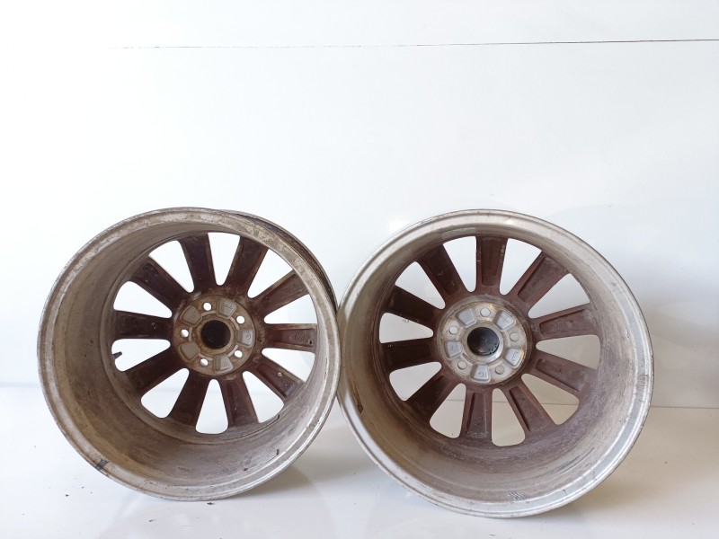 Recambio de juego llantas para volkswagen passat variant (3c5) bkp referencia OEM IAM 3C0601025AJ  