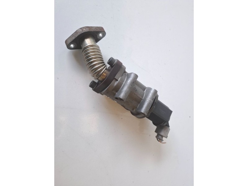 Recambio de valvula egr para fiat ii punto (188) berlina 188a7000 referencia OEM IAM 50024004  