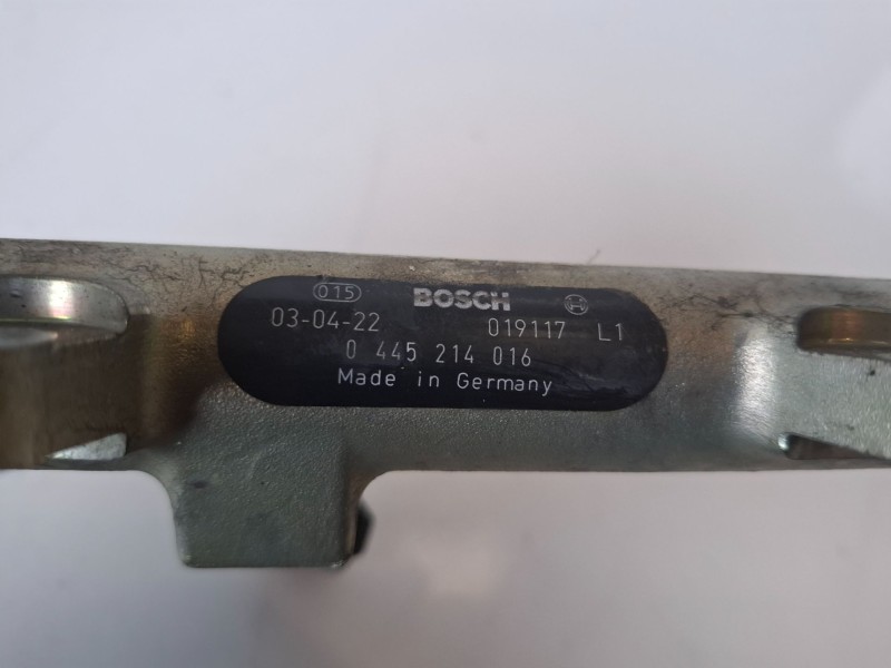 Recambio de rampa inyectora para fiat ii punto (188) berlina 188a7000 referencia OEM IAM 0445214016  