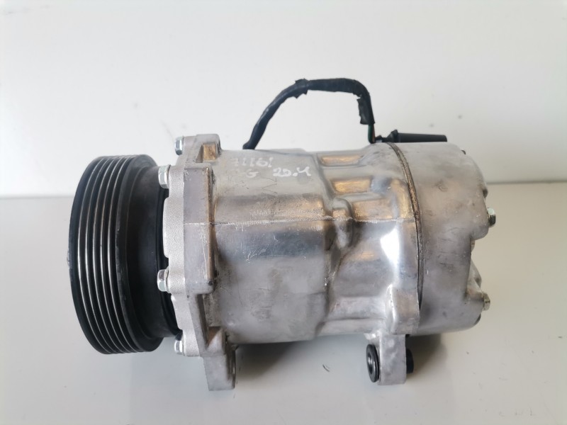 Recambio de compresor aire acondicionado para skoda octavia combi (1u5) asv referencia OEM IAM 1206  