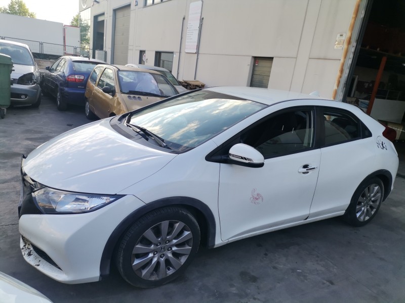 honda civic 5 puertas (fk) del año 2014