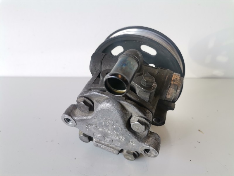 Recambio de bomba direccion para skoda octavia combi (1u5) asv referencia OEM IAM 1J0422154A  