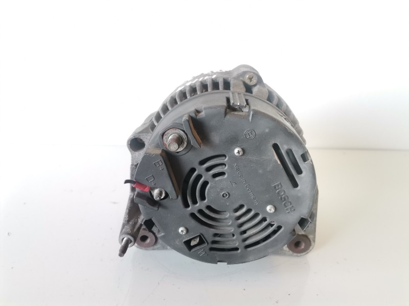 Recambio de alternador para volkswagen lt furgón/combi ahd referencia OEM IAM 0986038610  