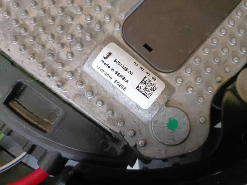 Recambio de electroventilador para land rover discovery 5 204dta referencia OEM IAM 500142004/500142604  