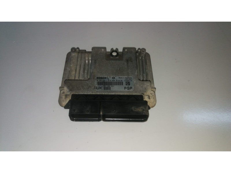 Recambio de centralita motor uce para opel vectra c berlina z19dth referencia OEM IAM 0281011616/55189631  