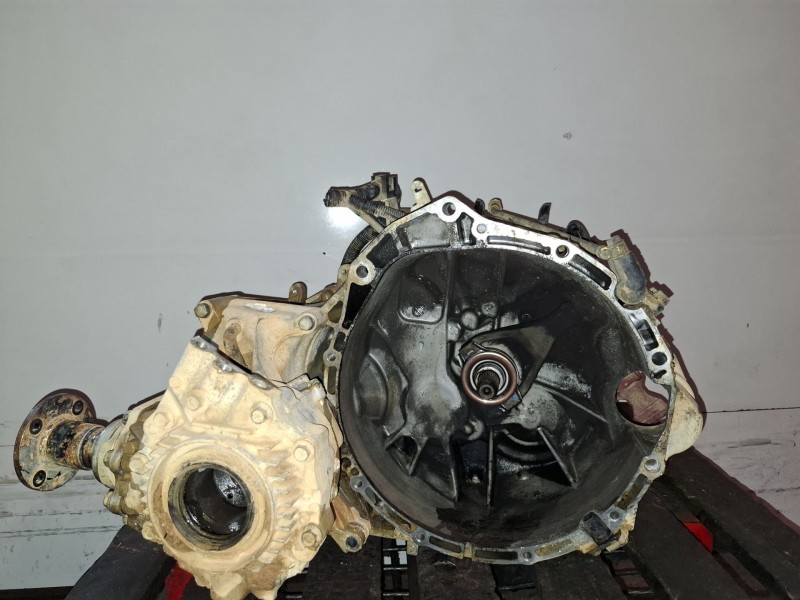 Recambio de caja cambios para nissan x-trail (t30) yd22 referencia OEM IAM   