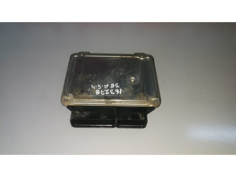 Recambio de centralita motor uce para opel vectra c berlina z19dth referencia OEM IAM 0281011616/55189631  