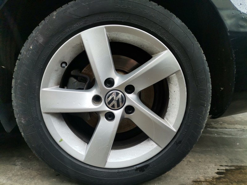 volkswagen passat berlina (362) del año 2011