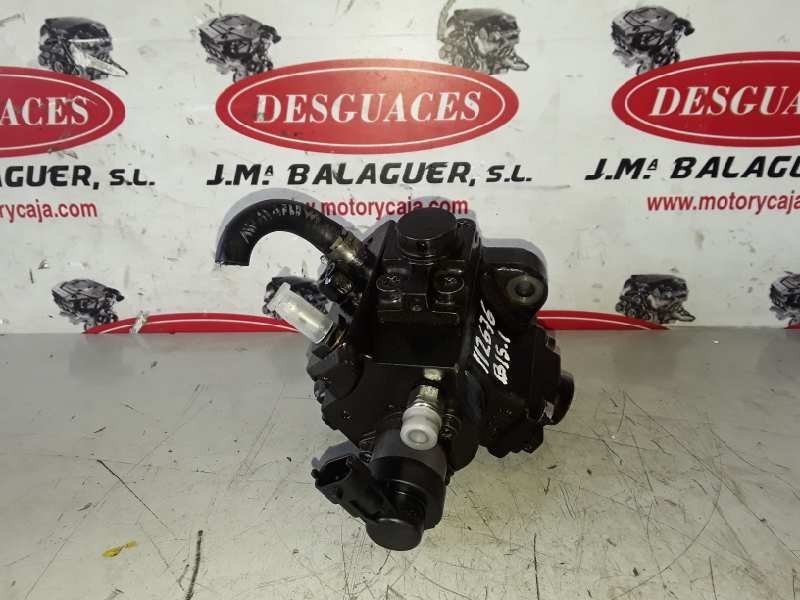 Recambio de bomba inyeccion para opel insignia berlina a20dth referencia OEM IAM 0445010193/55571005  