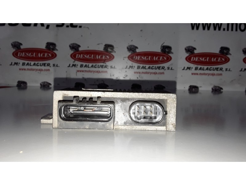 Recambio de caja precalentamiento para renault master combi f9q770 referencia OEM IAM 7700111525  