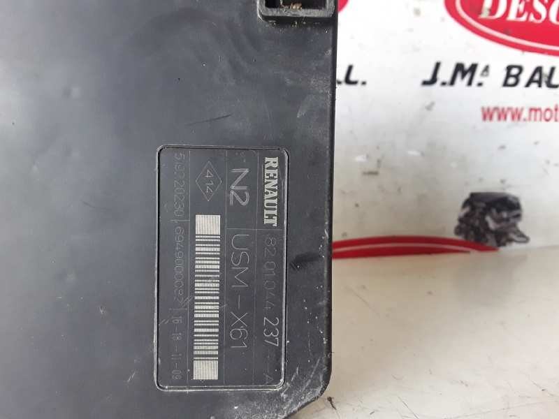 Recambio de caja reles / fusibles para renault kangoo ii (f/kw0) k9k802 referencia OEM IAM 8201044237/USMX61/519220230  