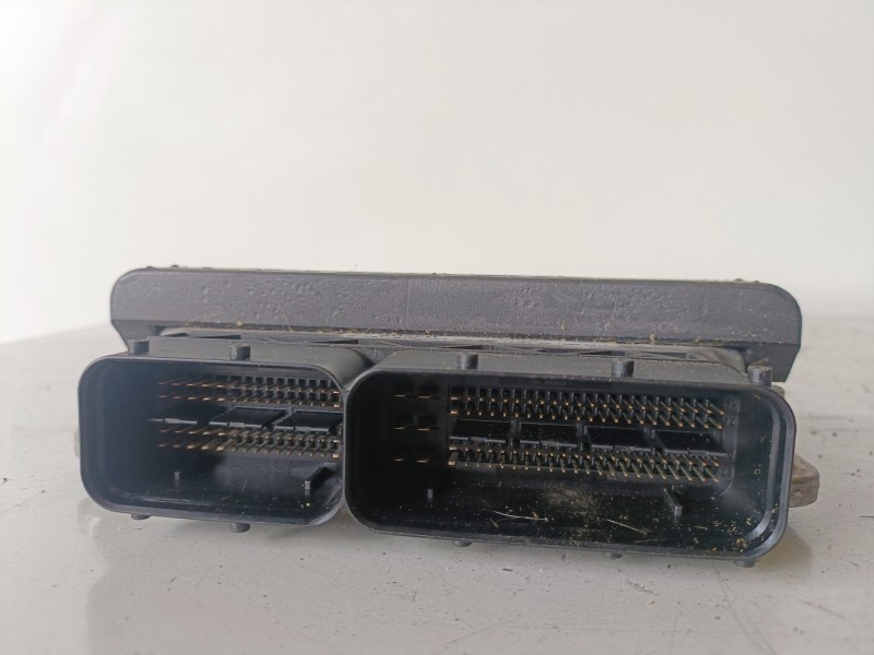 Recambio de centralita motor uce para audi a4 avant (8k5) caga referencia OEM IAM 03L906022MK/0281015583  