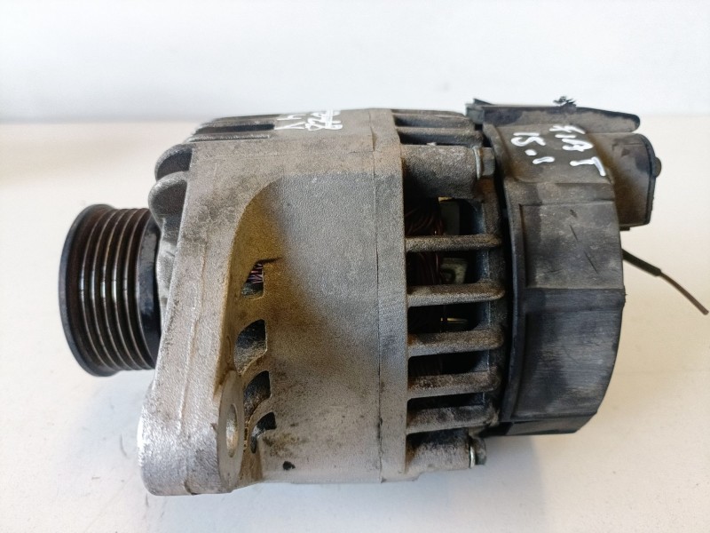 Recambio de alternador para fiat i doblò (223) cargo 182b9000 referencia OEM IAM   