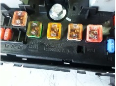 Recambio de caja reles / fusibles para opel insignia berlina a20dth referencia OEM IAM 13255300/544949969/13222782/13255300   2