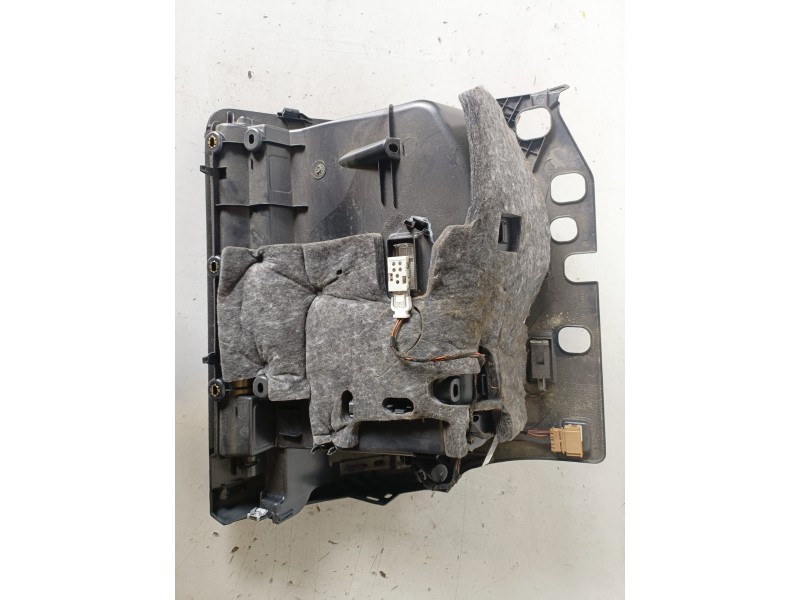 Recambio de guantera para audi a4 avant (8k5) caga referencia OEM IAM 8K1857035B  