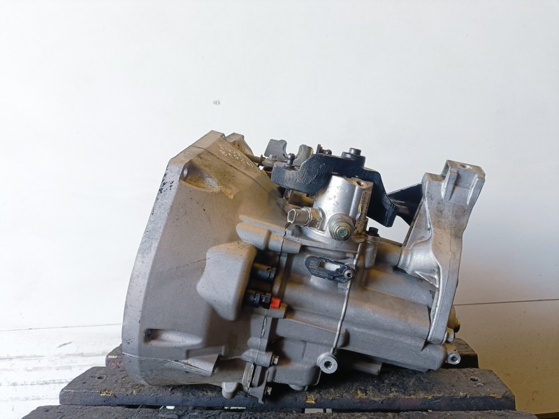 Recambio de caja cambios para ford focus sportbreak (cew) m1da referencia OEM IAM CV6R7002PD  