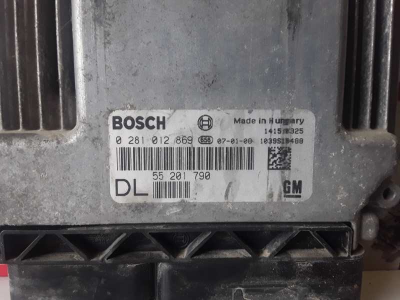 Recambio de centralita motor uce para opel vectra c berlina z19dt referencia OEM IAM 0281012869/55201790  